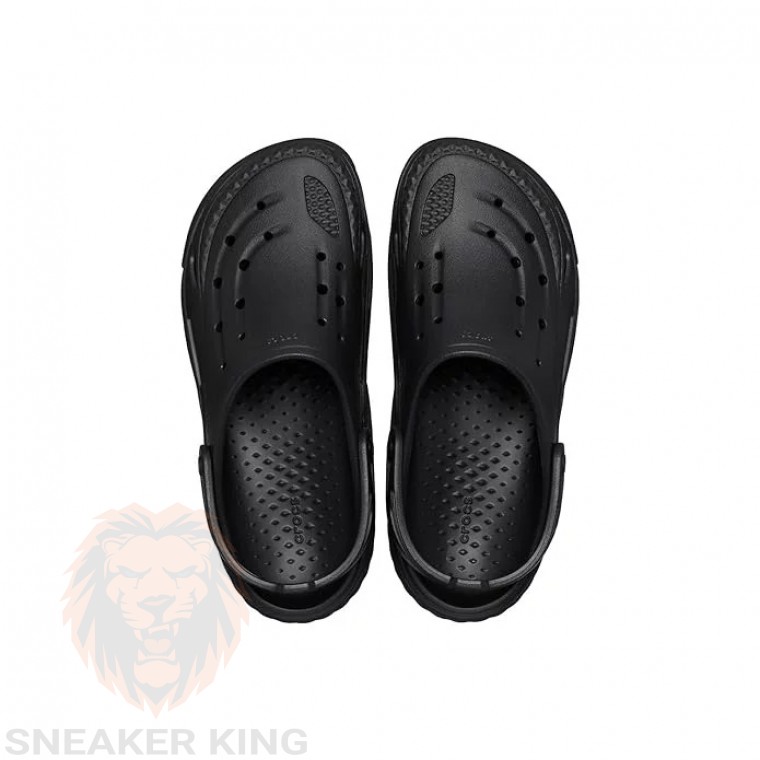 Шльопанці крокси Crocs Off Grid Clog чорні 209501-001